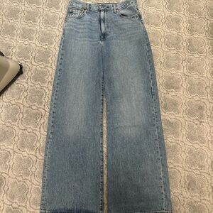 Levi’s Ribcage Wide Leg Jeans - NWT